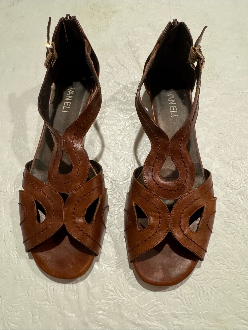 Vaneli Brown Leather Strap sandals